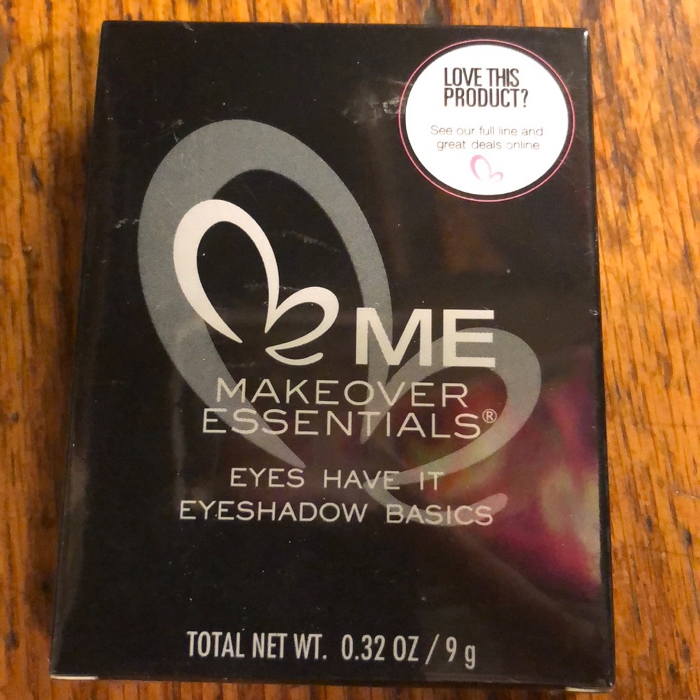Me makeover essentials eyeshadow basic